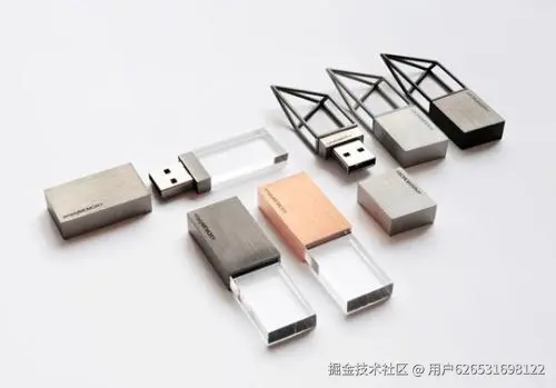 使用驱动器U盘前格式化