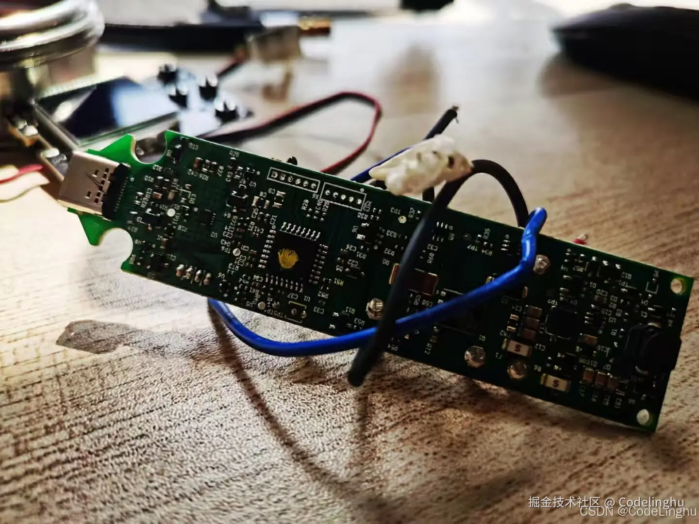 <img src="images/36.png" alt="avatar" />