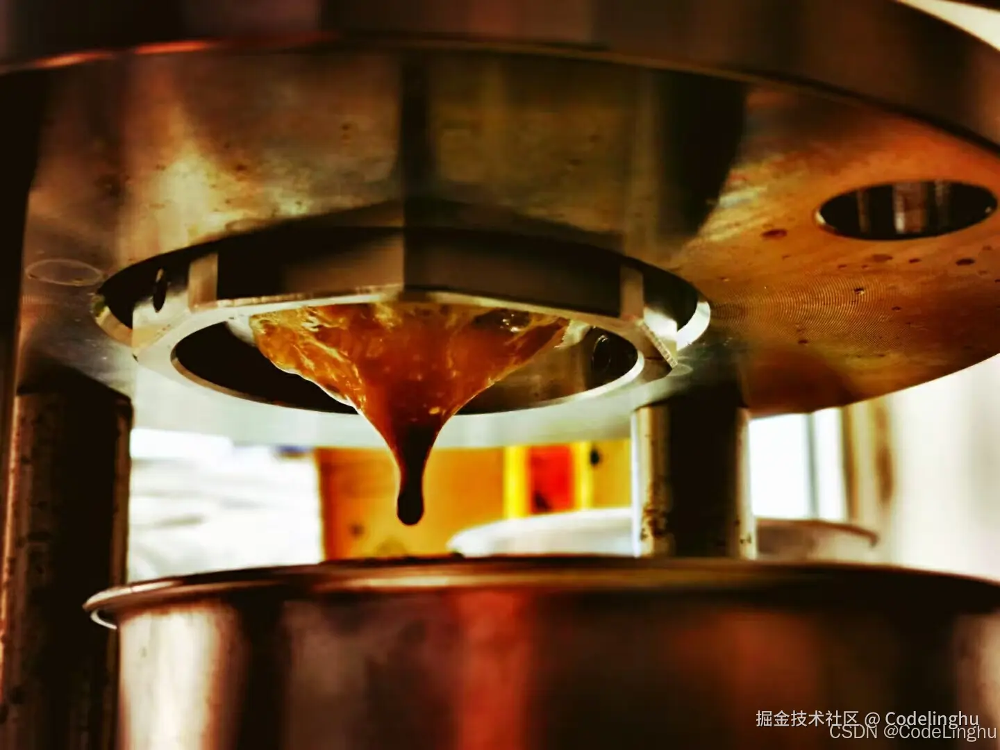 <img src="images/41.png" alt="avatar" />